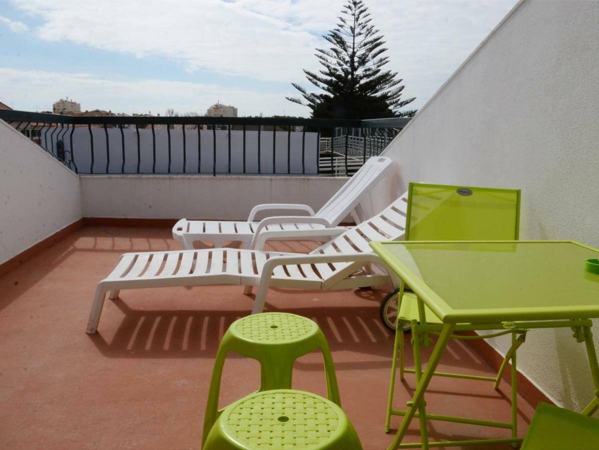 Help Yourself Hostels - Carcavelos Coast Zewnętrze zdjęcie