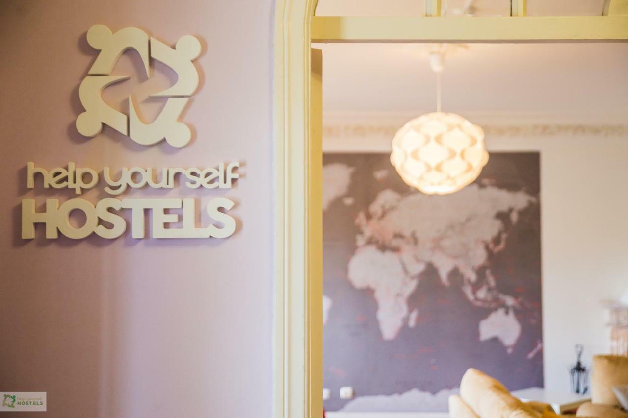 Help Yourself Hostels - Carcavelos Coast Zewnętrze zdjęcie