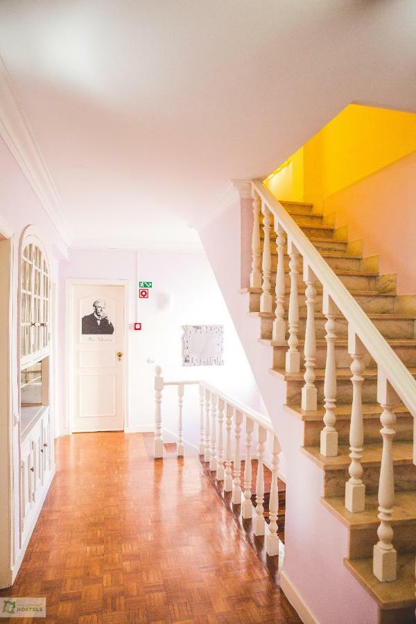 Help Yourself Hostels - Carcavelos Coast Zewnętrze zdjęcie